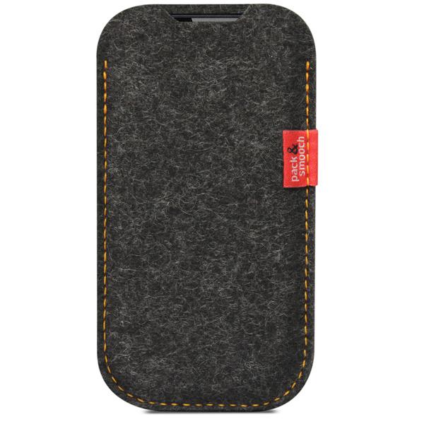 Umhüllt iPhone, Fairphone, Galaxy und Co. ganz natürlich: Elie aus edlem Wollfilz von Pack & Smooch Umhüllt iPhone, Fairphone, Galaxy und Co. ganz natürlich: Elie aus edlem Wollfilz von Pack & Smooch