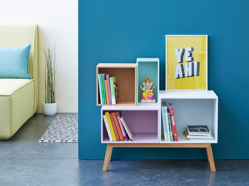 Alle Elemente des Cubit® Regalsystems gibt es jetzt auch in den neuen Pastelltönen