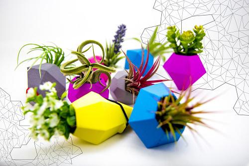 Kleine angesagte Accessoires mit dem Namen Anh&auml;ngsel