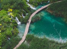 Kroatien lockt mit intakter Natur - Die Plitvitzer Seen aus der Luft