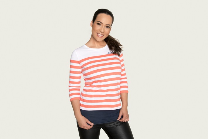 Nandini Mitra zurück auf der "QVC Bühne"