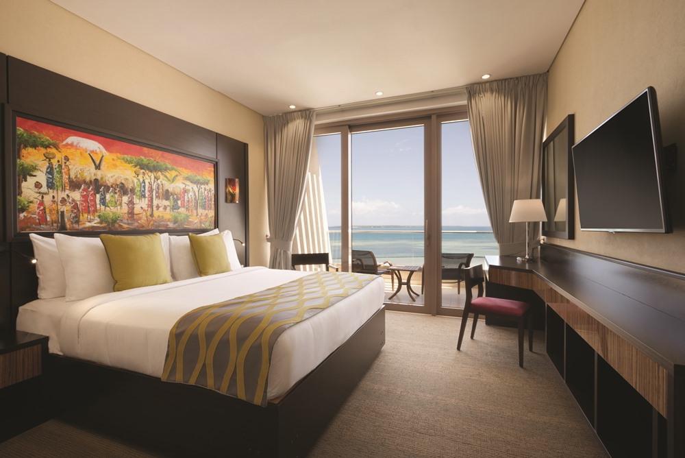 Das Ramada Resort by Wyndham Dar Es Salaam lädt zum Entspannen am Jangwani Beach ein