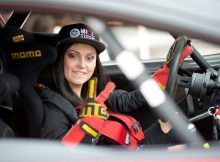 Rennfahrerinnen aus ganz Europa präsentieren die neue Modelinie