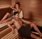 Paar in der Sauna