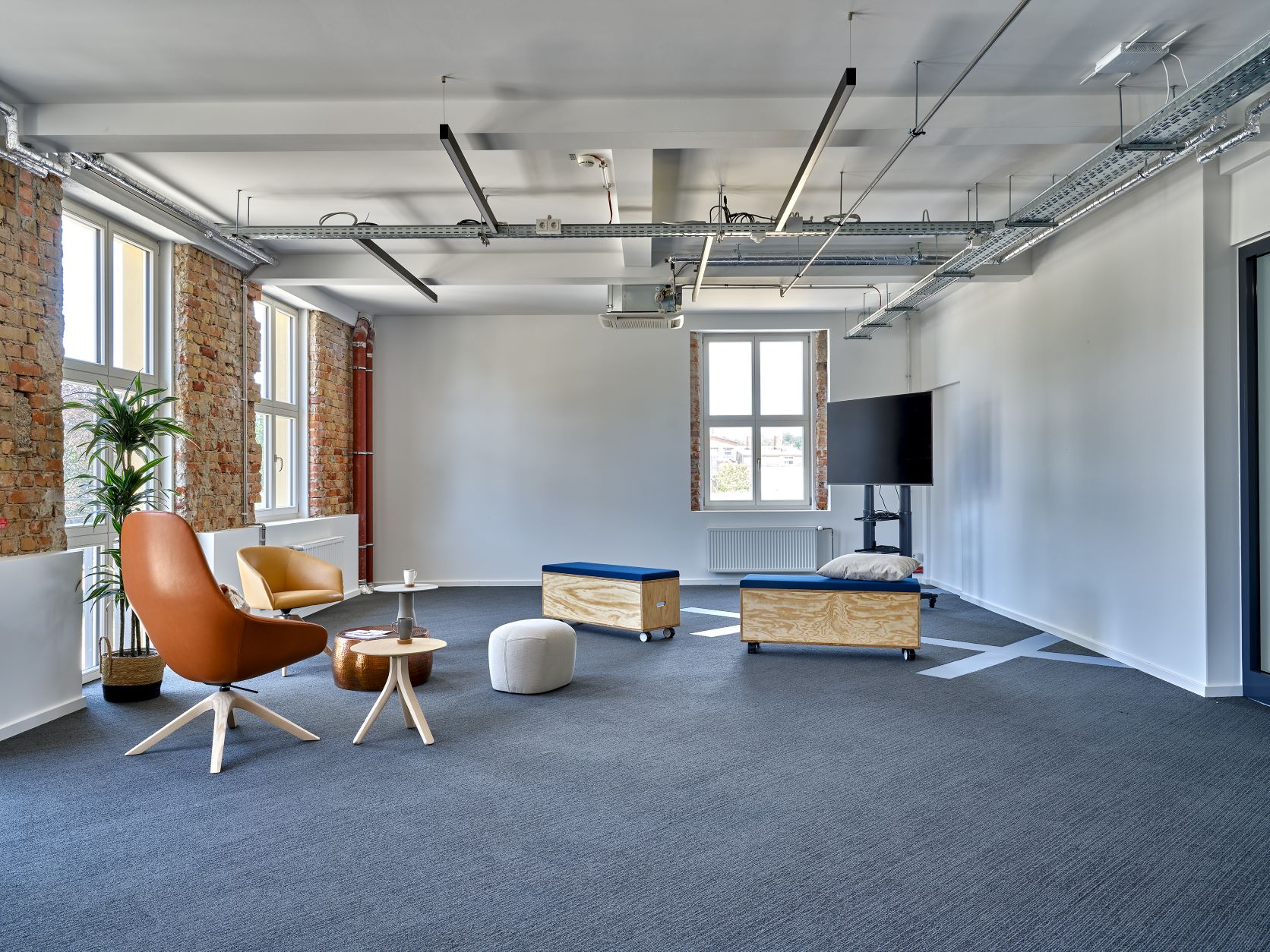 Suite Hara - Flexible Conference and Workshop Room