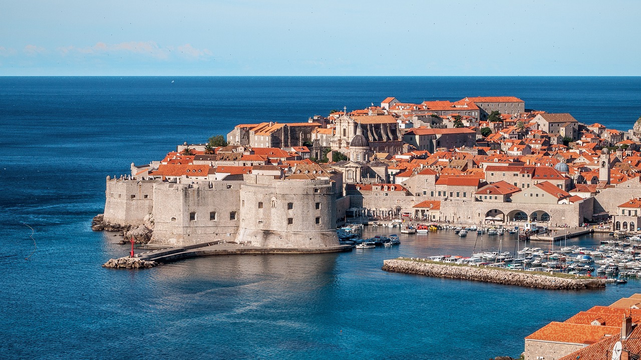 Die Küstenstadt Dubrovnik ist geschichtlich und kulturell eines der absoluten Highlights 