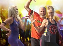 Ferienpark Am Birnbaumteich: Deutschlands größte Zumba-Party mit Jane Uhlig, Gitte Krause und Ingo Teichmann (Hintergrund-Foto: Adobe Stock)