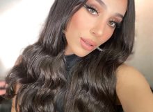 Frau mit clip in extensions