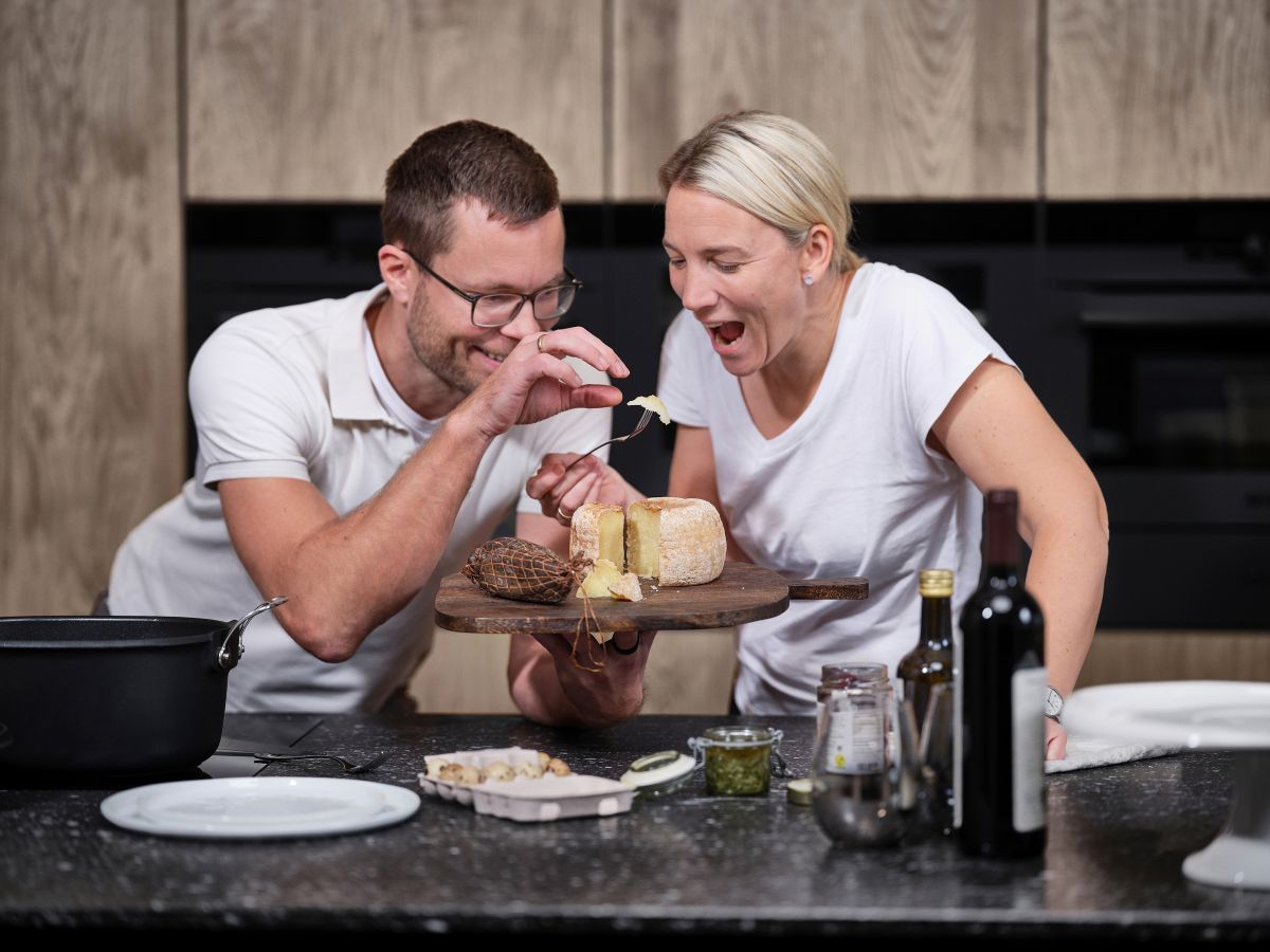 Tobias Stumpfl und Karin Stumpfl zeigen gesundes Essen