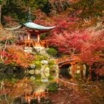 Traumhaft schöner Herbst in Asien
