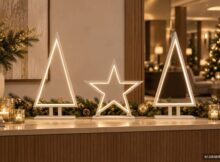 Warmweiße LED-Weihnachtsdekoration mit Tannenbäumen und Stern